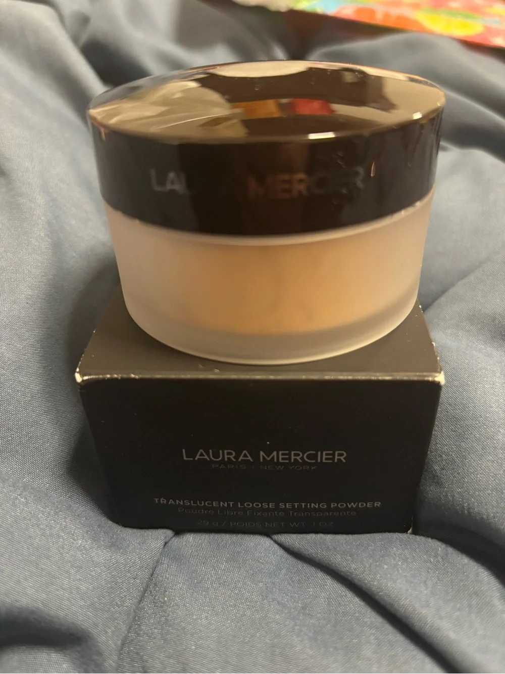 Laura Mercier Translucent honey Loose Setting Powder -